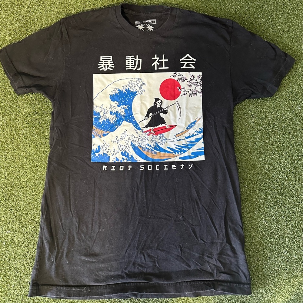 Riot Society Great Wave t-shirt